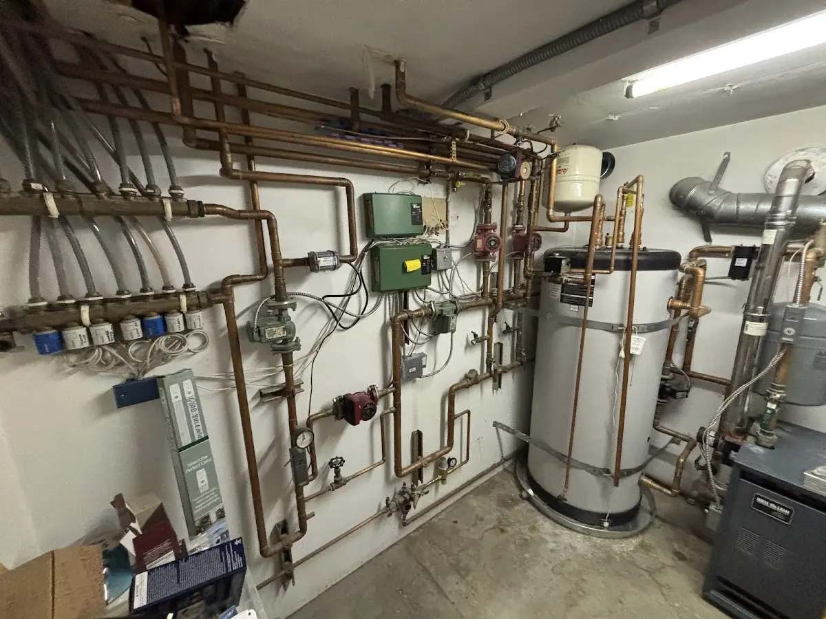 Plumbing services in Oakland, CA